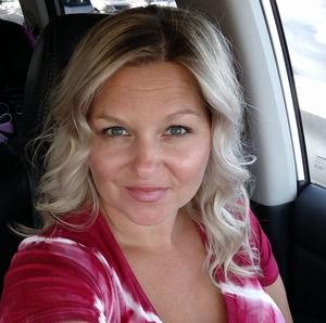 Meet your Posher, Vicky